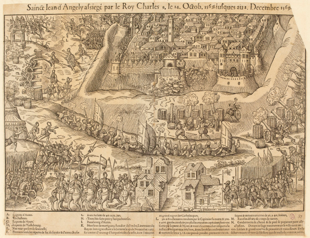 Ein Blatt Papier mit einer von Hand gezeichneten Stadtkarte und zahlreichen kleinen Menschengestalten, begleitet von beschreibendem Text.